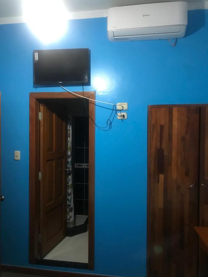 Amazon Dream Hostel With Ac And Starlink Iquitos Bagian luar foto