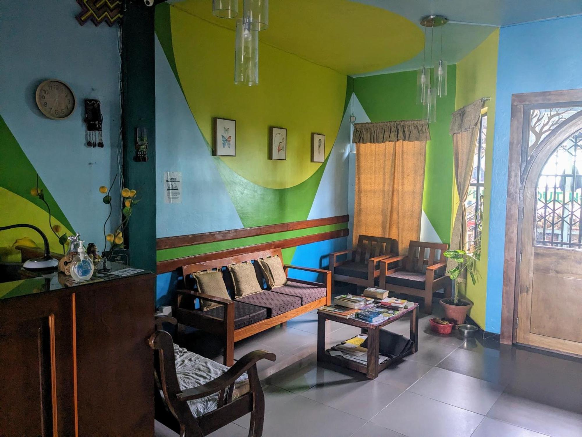 Amazon Dream Hostel With Ac And Starlink Iquitos Bagian luar foto