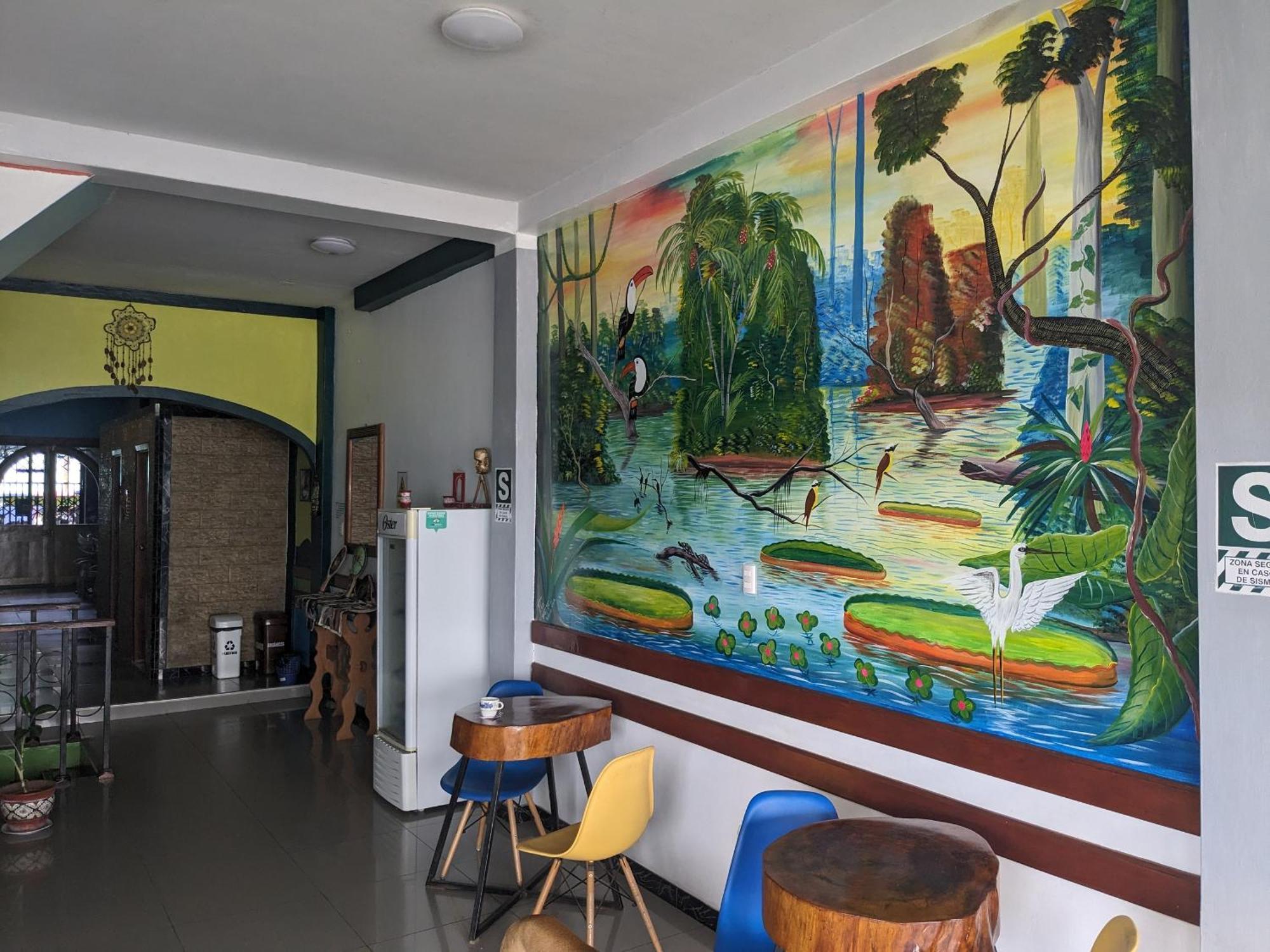 Amazon Dream Hostel With Ac And Starlink Iquitos Bagian luar foto