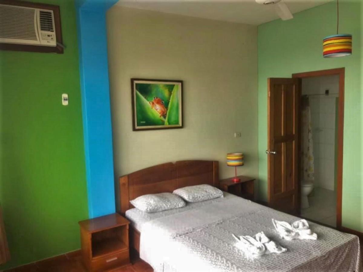 Amazon Dream Hostel With Ac And Starlink Iquitos Bagian luar foto
